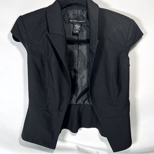 New York Company / Buttonless Black Blazer // 2P